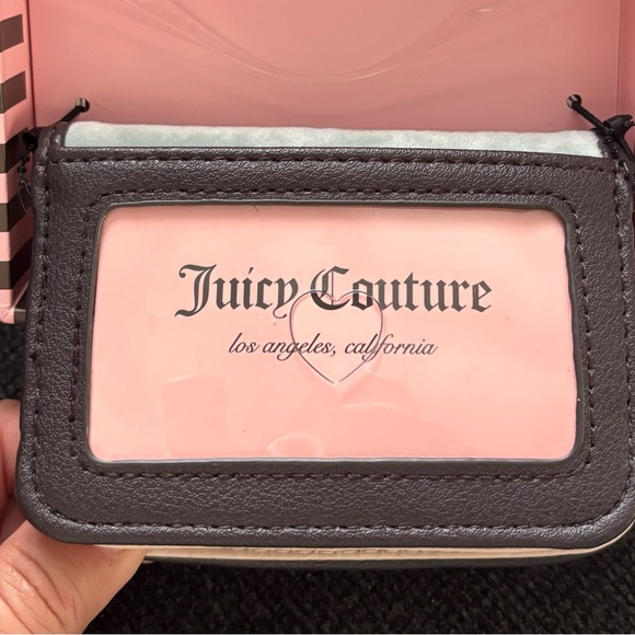 Juicy Couture Gift Set Cool Blue Heritage Slim Camera Bag & Envelope Card Case - Picture 11 of 15